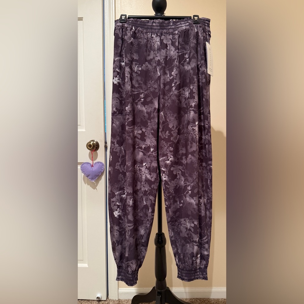 Athleta - Savannah Jogger - size 10